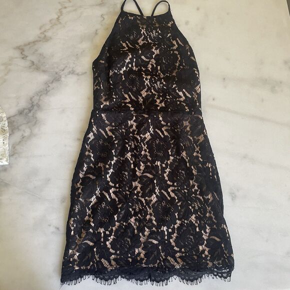 ASTR The Label Black & Nude Lace Overlay Sleeveless Mini Dress Size S Small NWOT - Picture 1 of 13